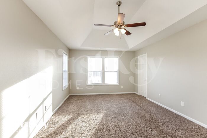 Building Photo - 13421 Stones Landing St