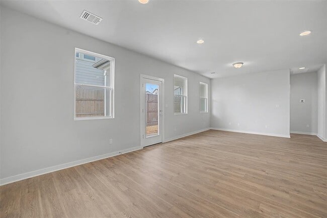 Building Photo - 17502 El Hidalgo Dr