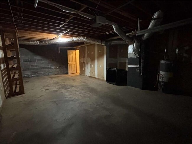 Building Photo - 5296 Weyden Trail