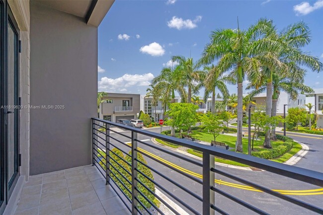 Building Photo - 7534 NW 98th Ave