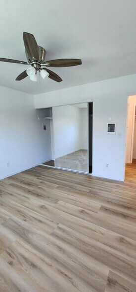 Building Photo - 4419 Rosebud Ln
