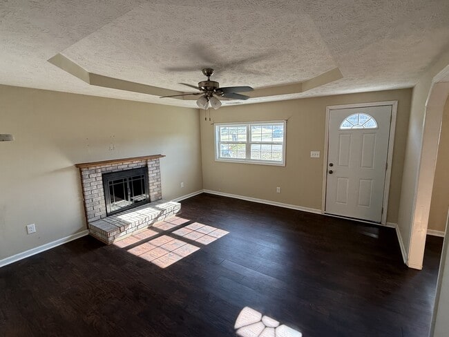 Building Photo - 9688 Leitchfield Rd