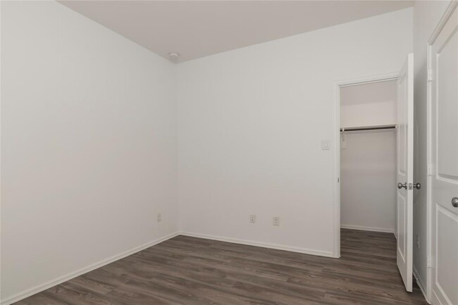 Building Photo - 19108 Sonora Chase Dr