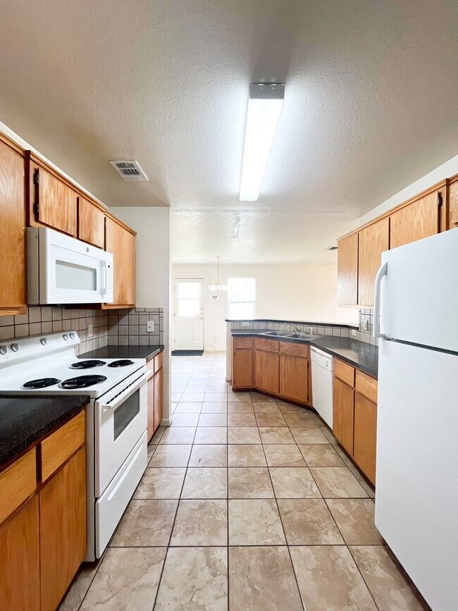 Building Photo - 3807 Wind Ct