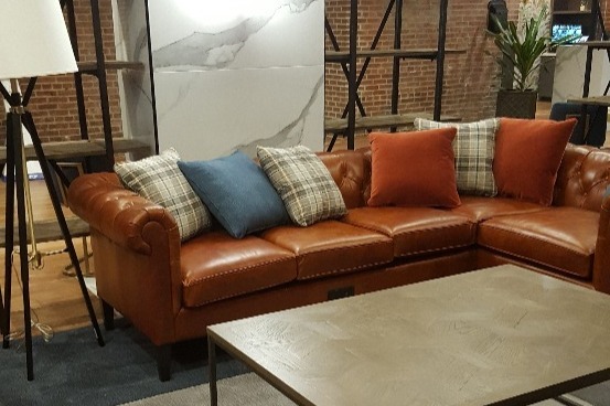 Lounge, Wine - 1000 Fell St