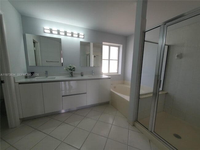 Building Photo - 1527 Winterberry Ln