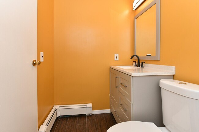 Building Photo - 1308 46th St