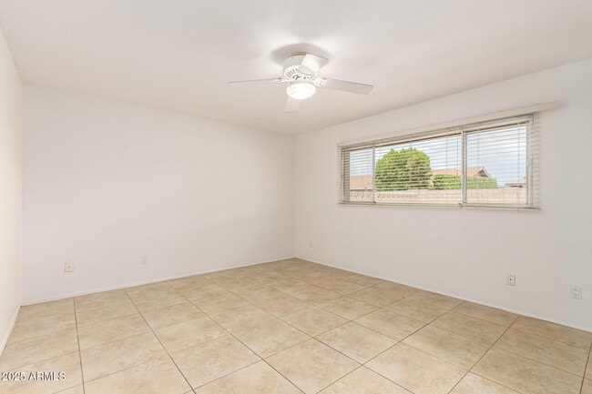 Building Photo - 8308 E Buena Terra Way