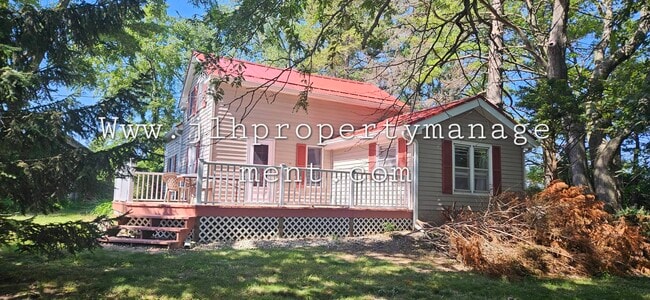 Building Photo - 9068 Black Oak Rd
