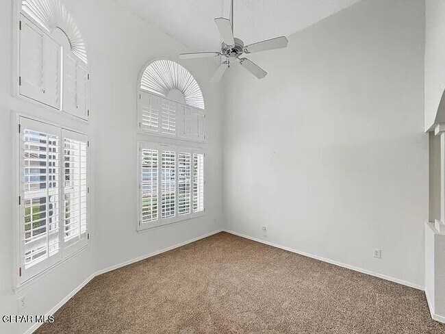 Building Photo - 659 Jeanny Marie Ct