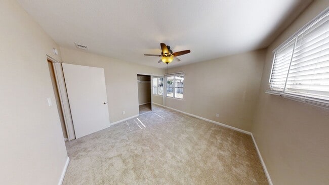 Building Photo - 6165 Mary Ln Dr
