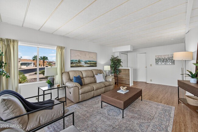 Building Photo - 5807 E Leonora St