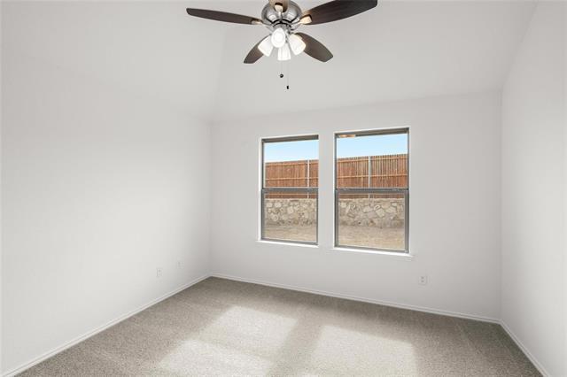 Building Photo - 904 Versailles Ct