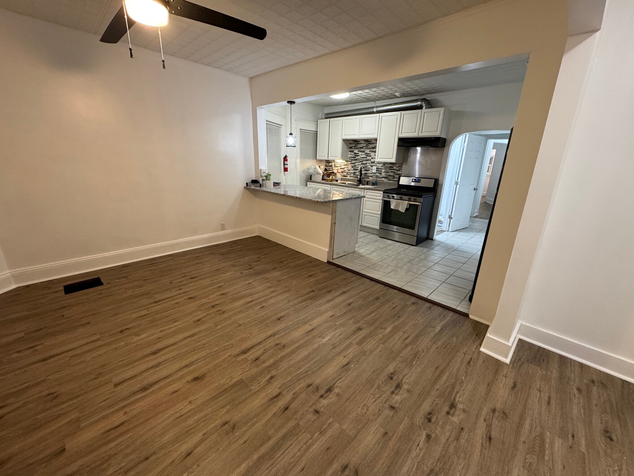 Building Photo - 1070 Helderberg Ave