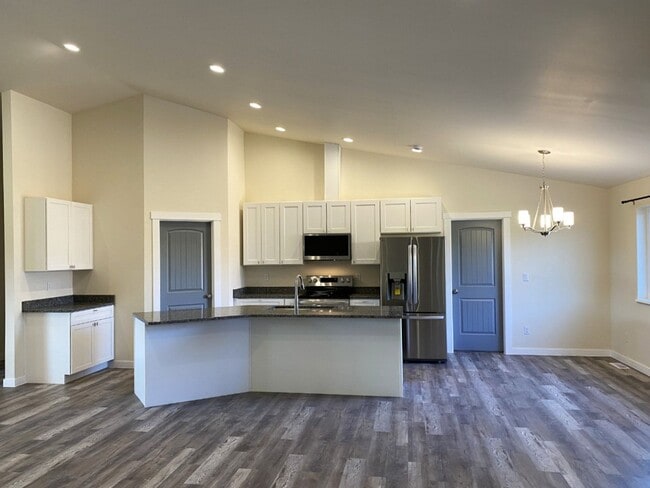 Building Photo - New Construction in Dallesport