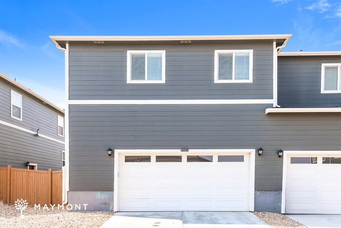 Building Photo - 13521 Oneida Ln