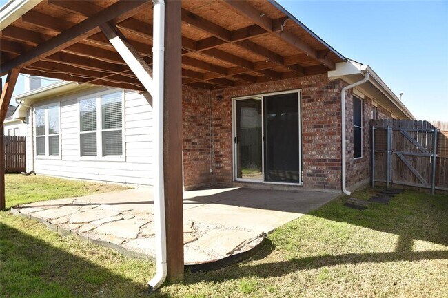 Building Photo - 4512 Sunmeadow Ln