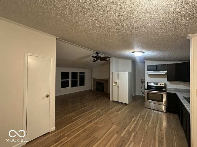 Building Photo - 9318 Elmtree Ct