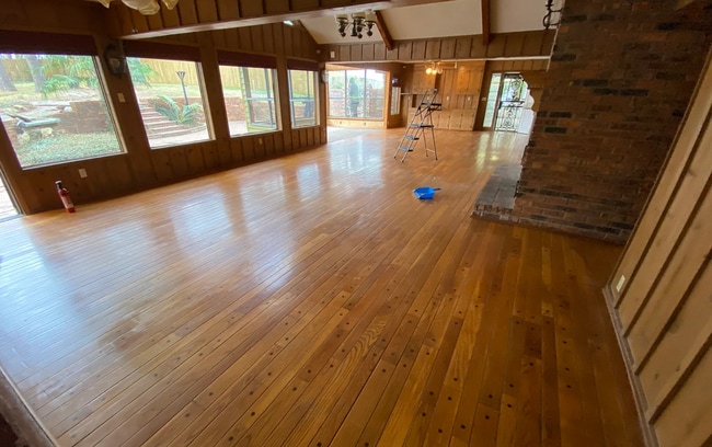 Building Photo - 45 Stonegate Dr