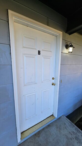 Building Photo - 1837 19th St NW