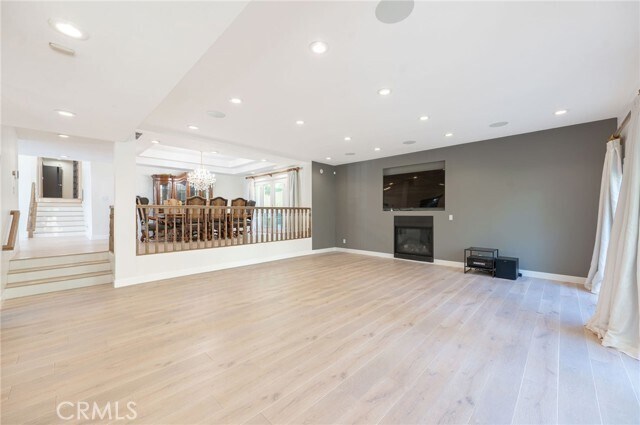 Building Photo - 3331 Oakmont View Dr