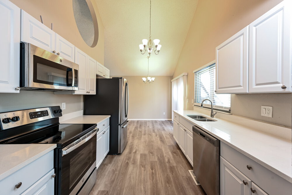 Building Photo - 65 S Eagle Cir