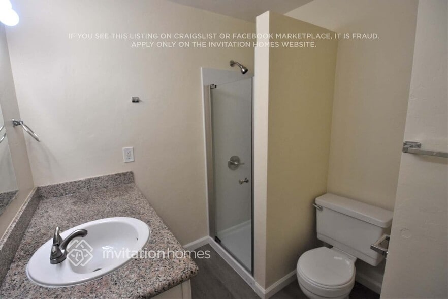 Building Photo - 361 Inverness Dr