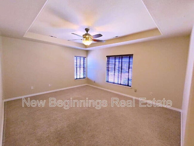 Building Photo - 8742 Stony Creek Dr