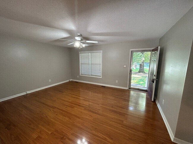 Building Photo - Greensboro Home - Lisa Barker - (734) 231-...