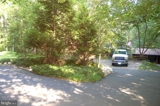 Building Photo - 9728 Swift Creek Ct