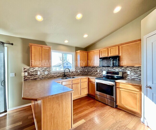 Building Photo - 10829 Cloudless St