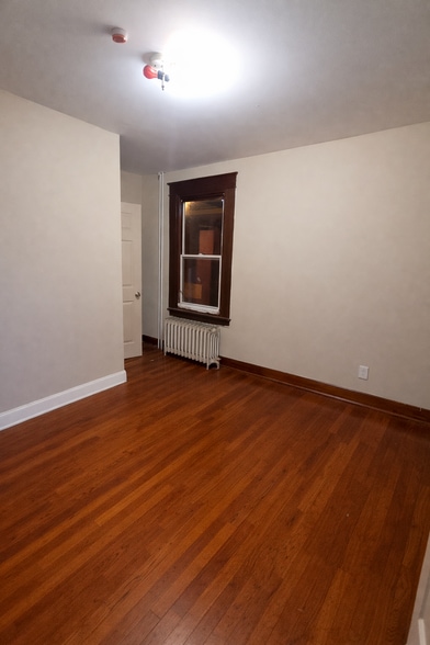 Building Photo - 270 Livingston Ave