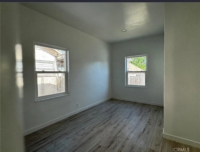 Building Photo - 123 Linda Vista Dr