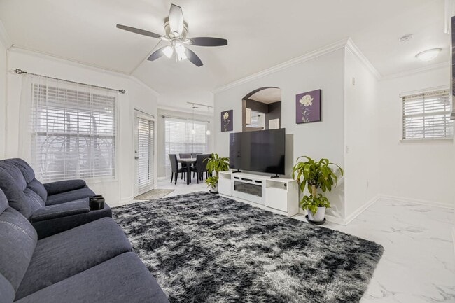 Building Photo - 7473 S Quail Cir