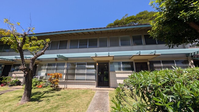 Building Photo - Newly Remodeled 2 bed 2 Bath Townhouse at Waialae Gardens in Kahala