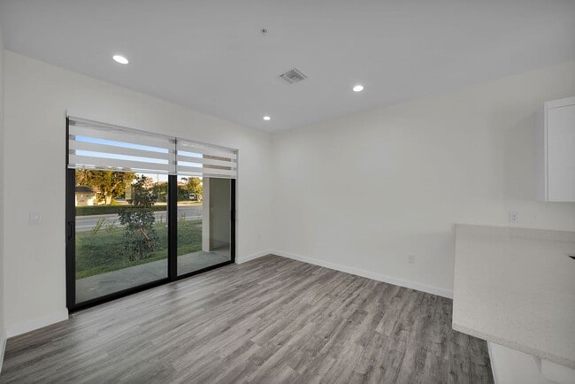 Building Photo - 4502 Orchid Blvd