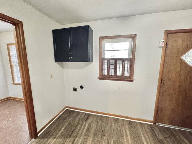 Building Photo - 1761 Cornelia Ln