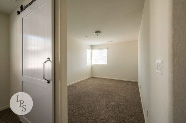 Building Photo - Newly Built Clovis 2-Story Home, 3BR + Den...