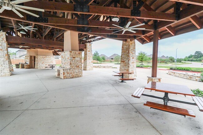 Building Photo - 32315 Melbrooke Dr