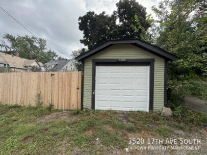 Building Photo - 3520 17th Ave S