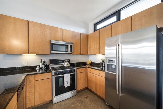 Building Photo - 2525 S Lamar Blvd