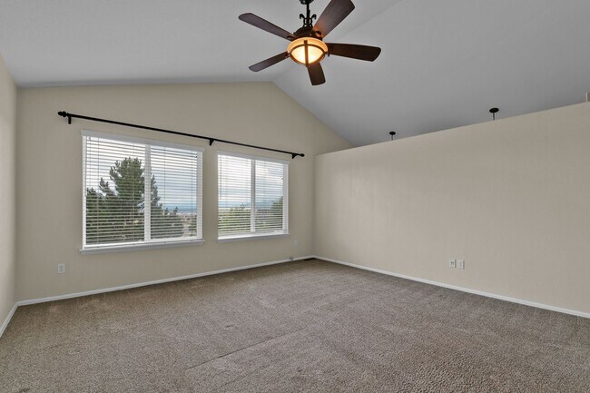 Building Photo - 705 Witchhazel Ct