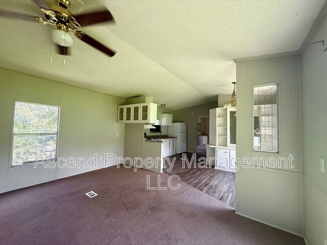 Building Photo - 8903 Nelson Rd