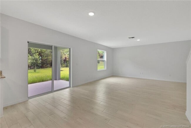 Building Photo - 4977 Armina Pl