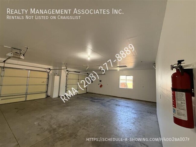 Building Photo - 3756 W Patel Dr