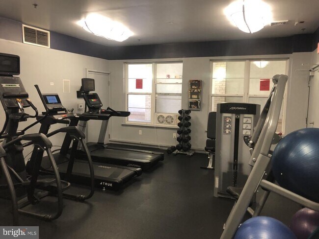 Building Photo - 1201 East-West Hwy