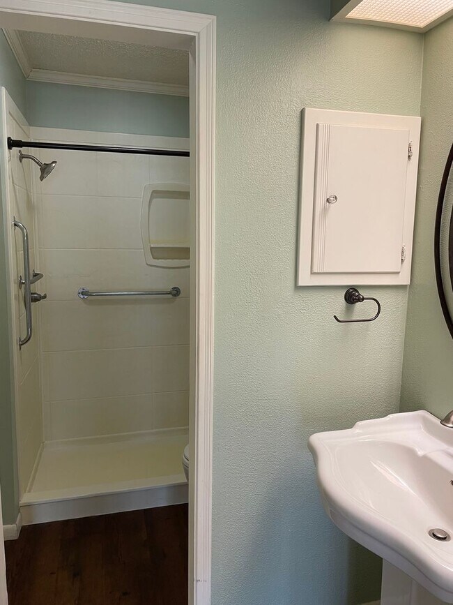 Building Photo - Available Now! Charming 2-Bedroom, 2-bath Landon Branch Townhome with Private Courtyard and Prime...