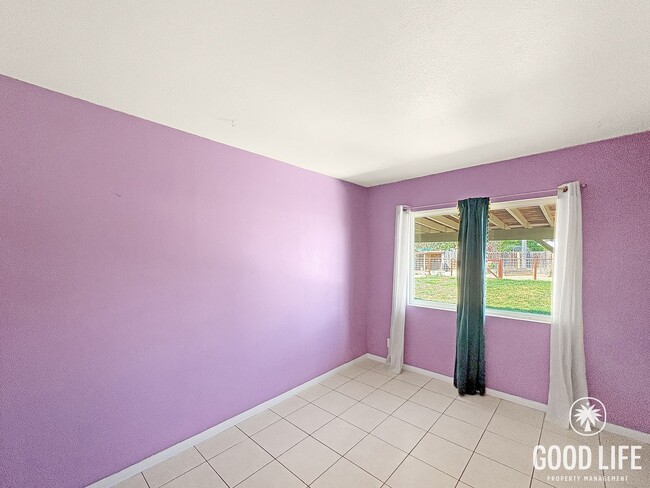 Building Photo - Renovated 4BR Home with Large Yard on Peaceful Cul-de-Sac