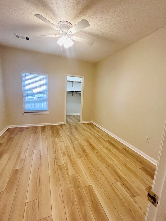 Guest Bedroom - 14317 Climbing Rose Way