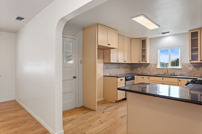 Building Photo - Gorgeous home in Lincoln, CA